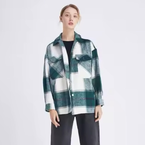 Goodnight Macaroon Plaid Green and White Women's Shacket - Picture 1 of 8